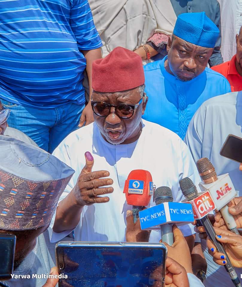 SENATOR AL-MAKURA, HAIL PEACEFUL NASARAWA STATE LOCAL GOVERNMENT ELECTION.