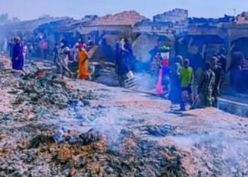 F!re guts shops, destr0ys goods worth millions at Nasarawa market
