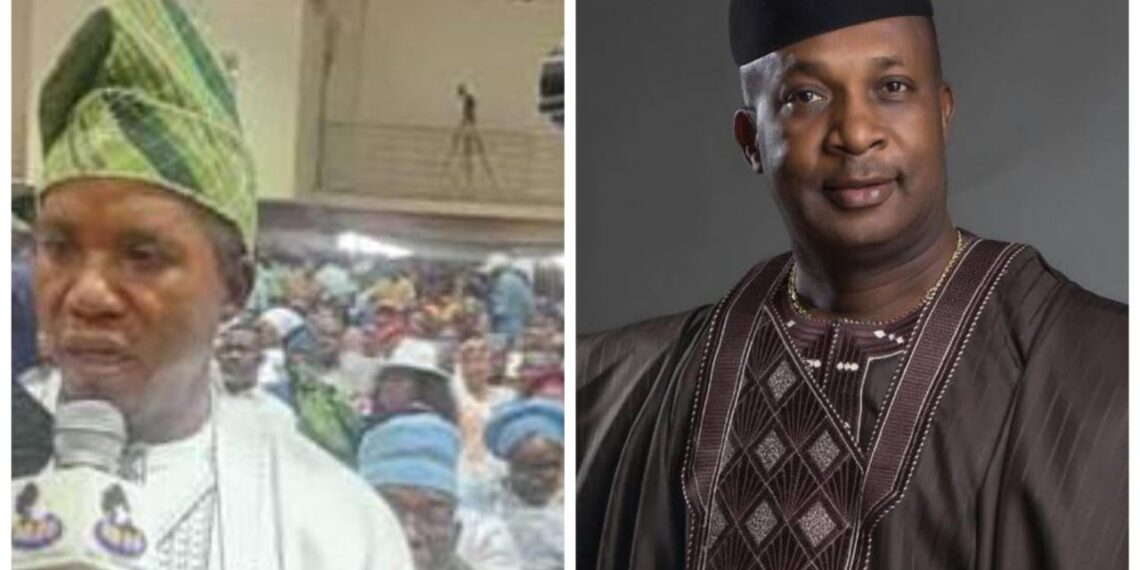 Chief Lawrence Adenugba congratulates New Odigbo LG Chairman, Hon Taiwo Adegoroye