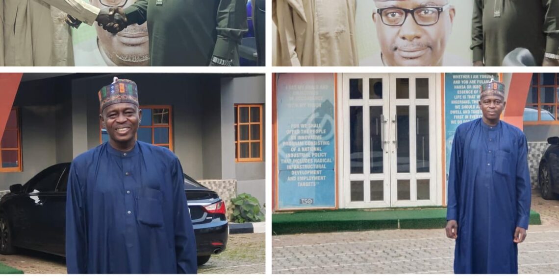 Honourable Alhaji Madu Kachallah Nguru, Senior Liaison Officer to His Excellency, the Executive Governor of Yobe State on Grassroots Mobilization, paid a courtesy visit to the Tinubu Support Organisation (TSO) office in Lake Chad, Maitama District, Abuja.